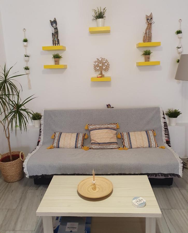 Kalamia'S Cozy Apartment Pýrgos Dış mekan fotoğraf